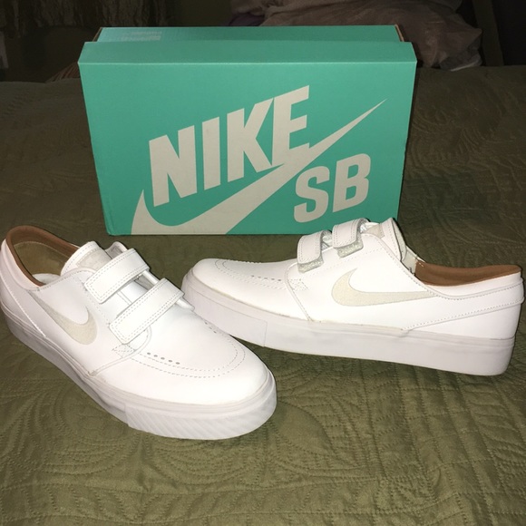 janoski all white